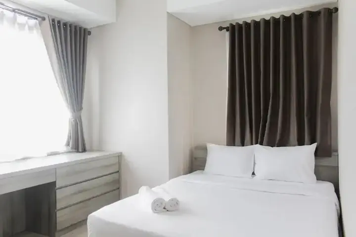 Legok: Comfy and Stylish Studio Apartment at B Residence