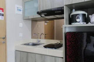 Legok: Comfy and Stylish Studio Apartment at B Residence