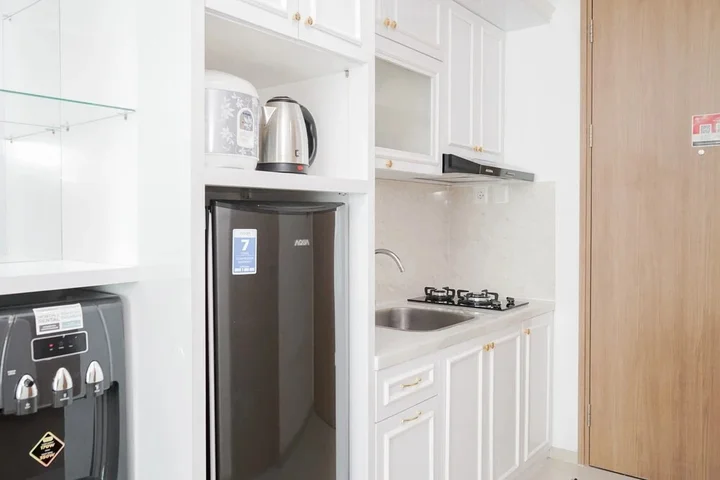 Тангеранг: Comfort and Modern Studio at Tree Park Cikokol Apartment