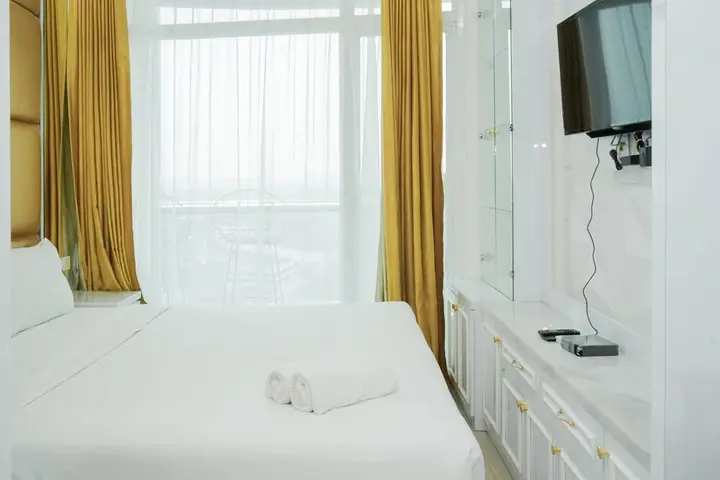 Comfort and Modern Studio at Tree Park Cikokol Apartment — фото 4