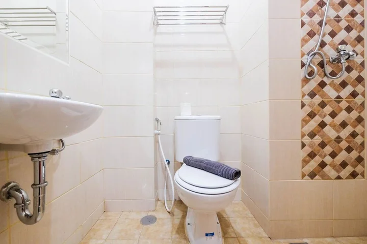 Депок: Fully Furnished Studio With Comfortable Design Dave Apartment