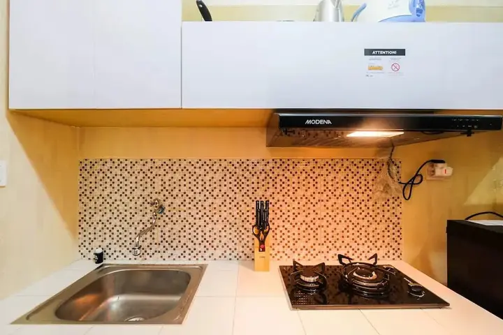 Депок: Fully Furnished Studio With Comfortable Design Dave Apartment
