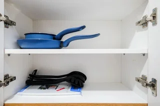 Депок: Comfort Studio Room With Bunk Bed At Dave Apartment