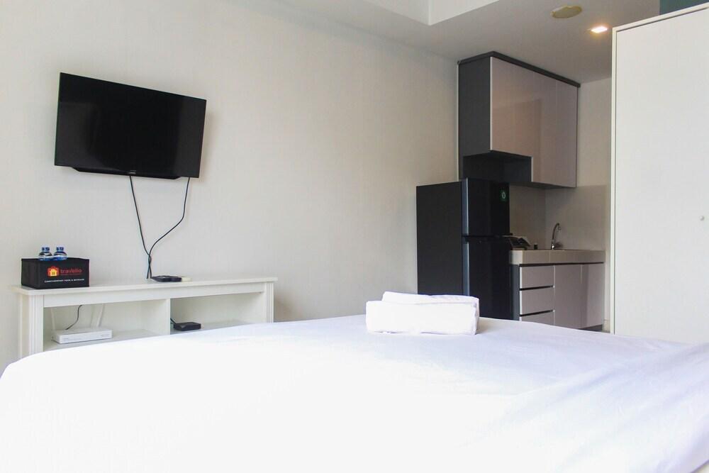 Comfort And Simply Studio Apartment At Scientia Residence — фото 2