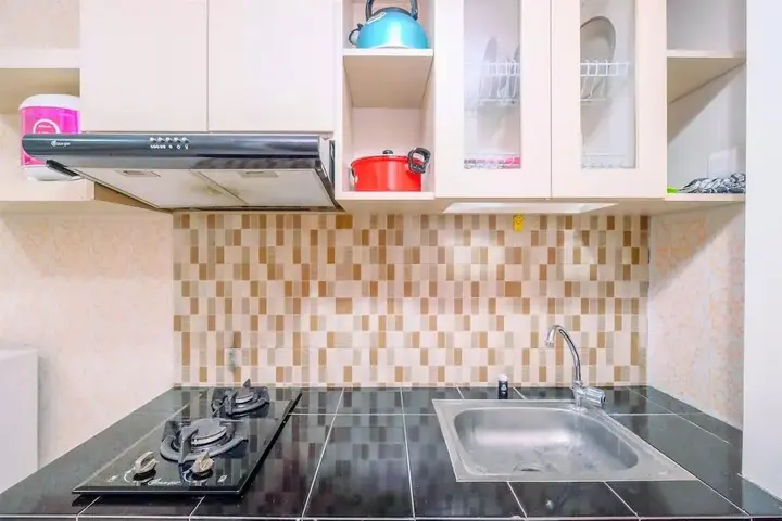 Депок: Fully Furnished With Cozy Design Studio Apartment At Margonda Residence 5