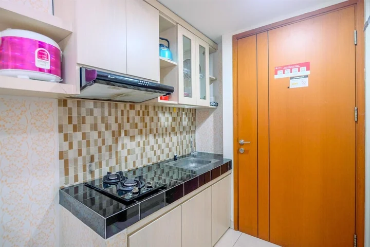 Депок: Fully Furnished With Cozy Design Studio Apartment At Margonda Residence 5