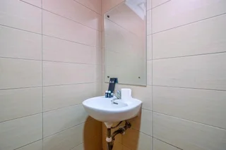 Депок: Fully Furnished With Cozy Design Studio Apartment At Margonda Residence 5