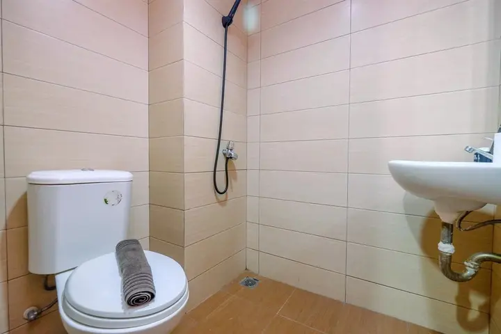 Депок: Fully Furnished With Cozy Design Studio Apartment At Margonda Residence 5
