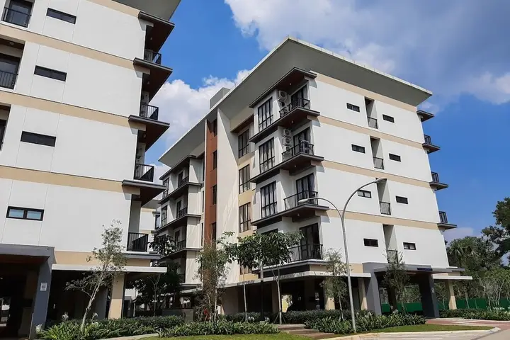 Contemporary 2Br At Asatti Apartment — фото 1