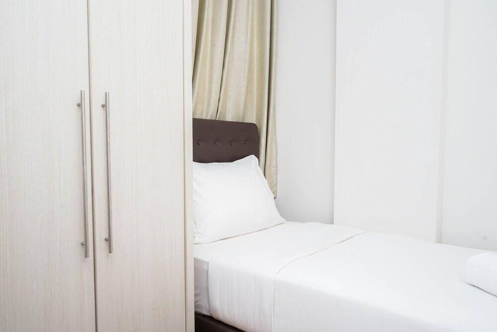 Legok: Contemporary 2Br At Asatti Apartment
