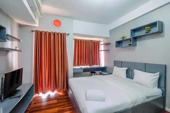 Comfortable And Simply Studio Room At Margonda Residence 5 Apartment — фото 5
