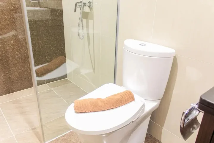 Legok: Comfort And Spacious 3Br At Branz Bsd City Apartment