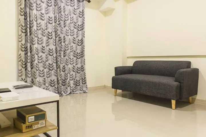 Сибату: Comfortable 2Br Apartment At Meikarta