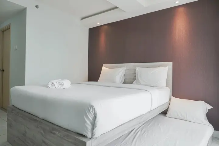 Джакарта: Cozy And Nice Studio At Amethyst Apartment