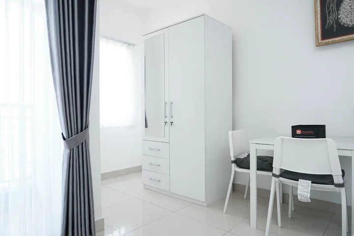 Тангеранг: Relax Studio Apartment At The Nest Near Puri By Travelio