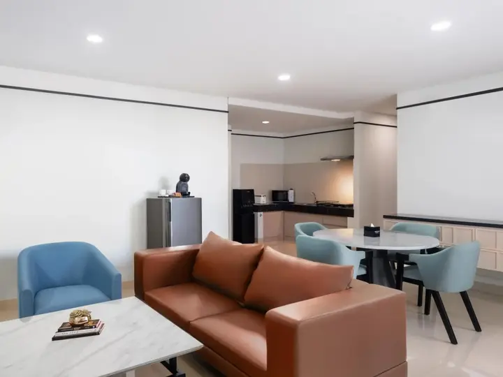 Медан: The Reiz Suites, Artotel Curated