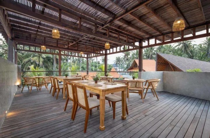 Кетевел: Agrapana Beach Villa