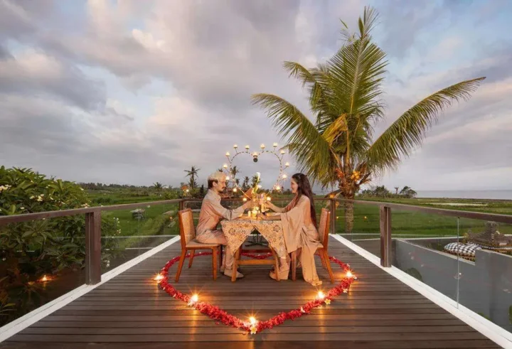 Кетевел: Agrapana Beach Villa