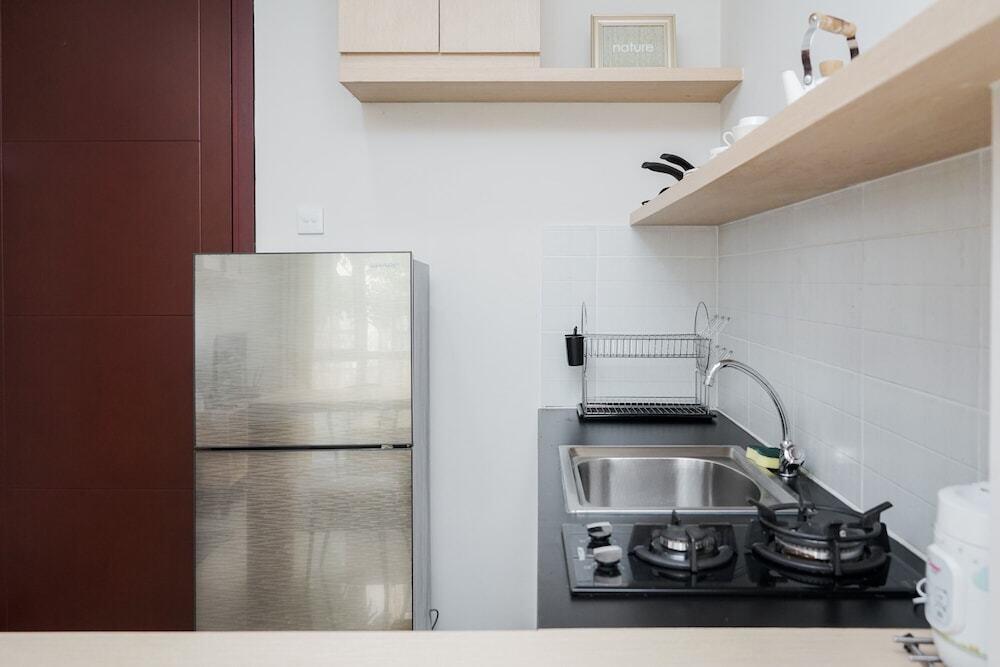 Legok: Comfortable and Best Choice 1BR at Asatti Apartment