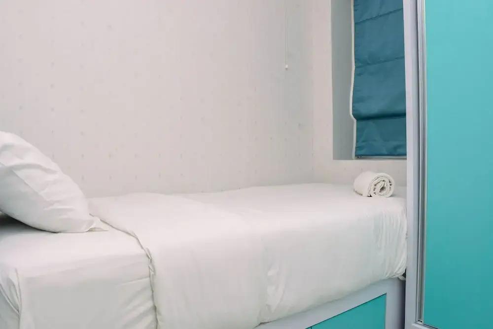 Джакарта: Comfortable Combined Unit 3BR at Bassura City Apartment near Mall