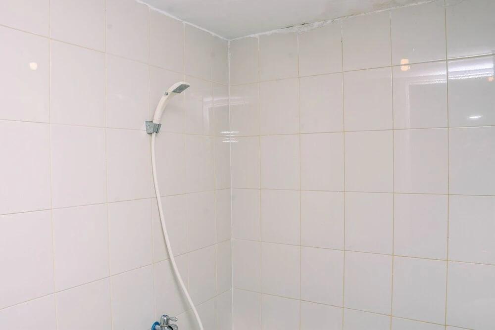 Джакарта: Comfortable Combined Unit 3BR at Bassura City Apartment near Mall