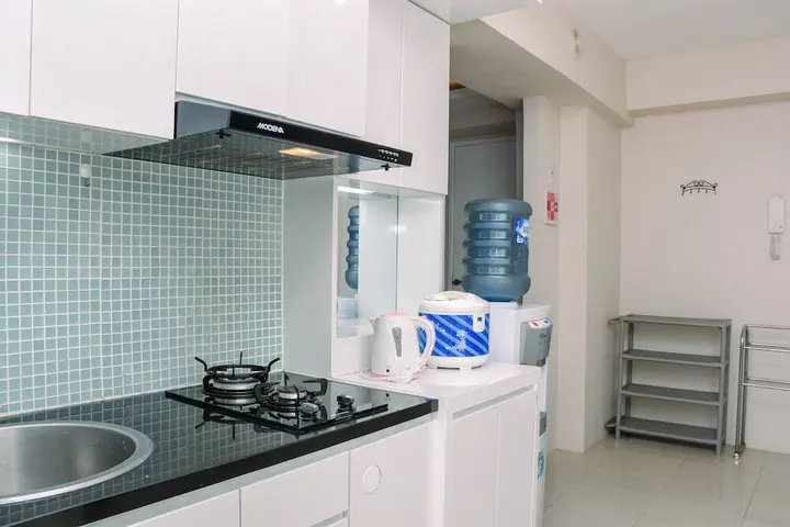 Джакарта: Comfortable Combined Unit 3BR at Bassura City Apartment near Mall
