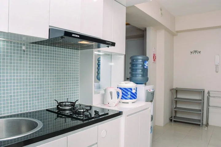 Джакарта: Comfortable Combined Unit 3BR at Bassura City Apartment near Mall