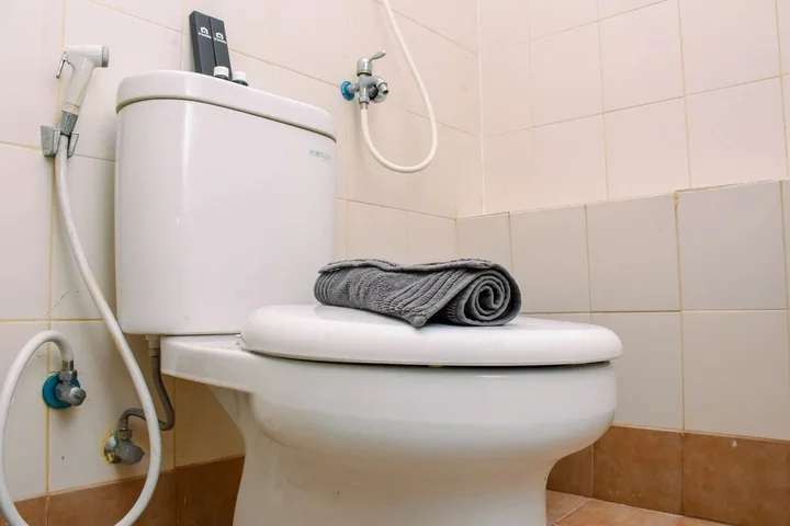 Джакарта: Comfortable Combined Unit 3BR at Bassura City Apartment near Mall