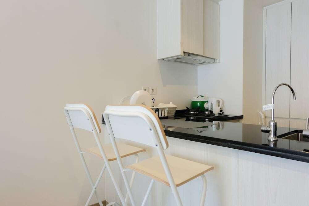Legok: Elegant Best View 1BR Branz Apartment