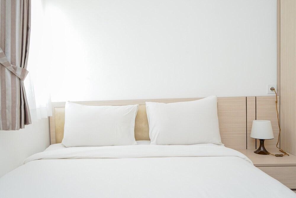 Тангеранг: Brand New Minimalist Studio Apartment Aeropolis Residence
