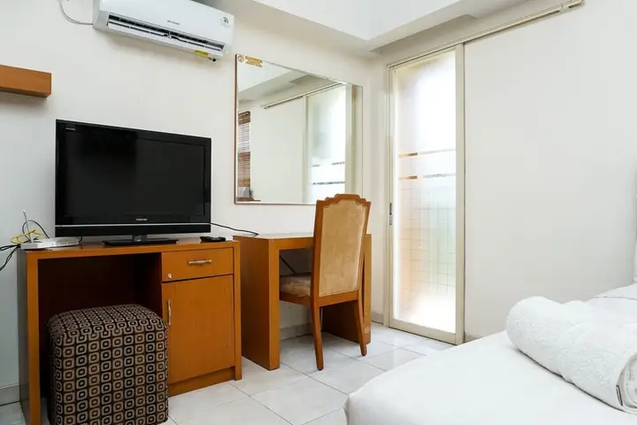 Affordable Price Studio Apartment @ Margonda Residence 2 — фото 6