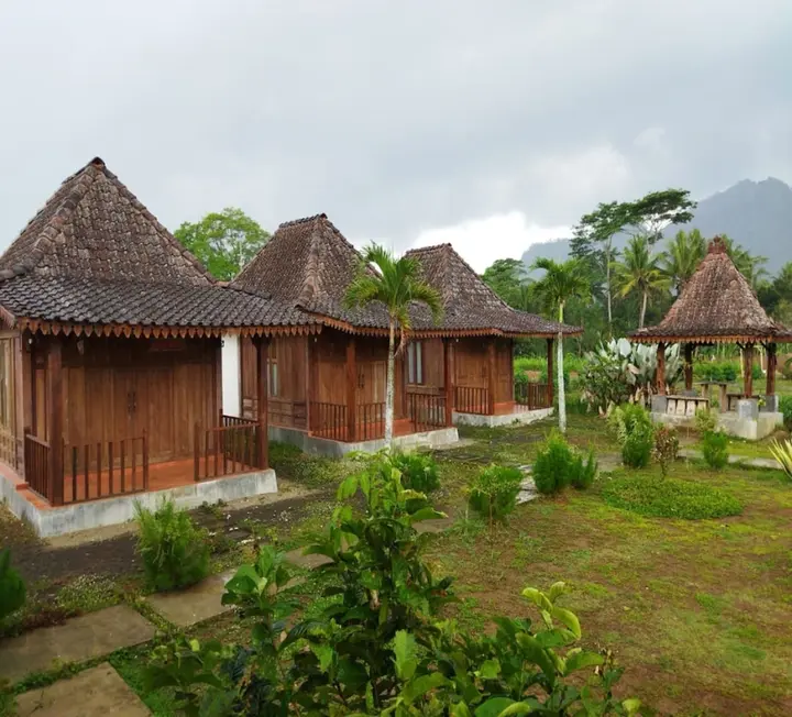 Боробудур: Borobudur Balkondes Menoreh