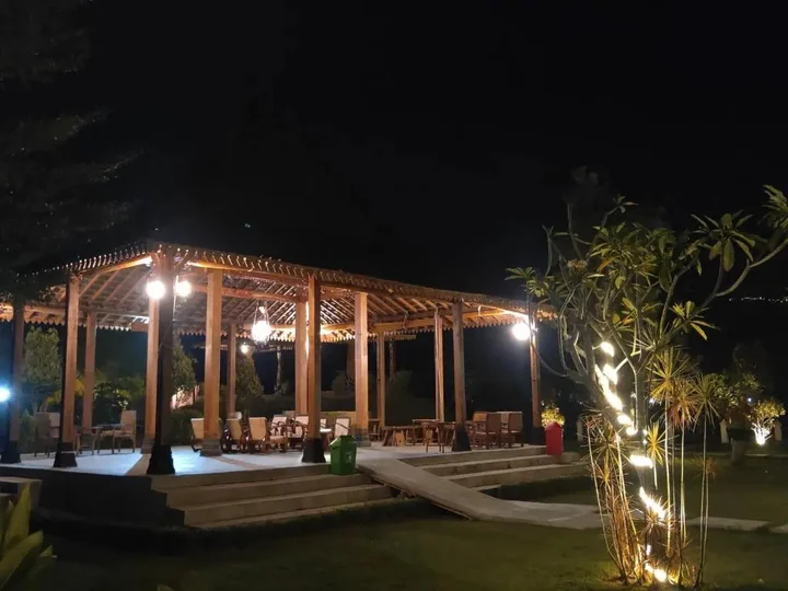 Боробудур: Borobudur Balkondes Wanurejo