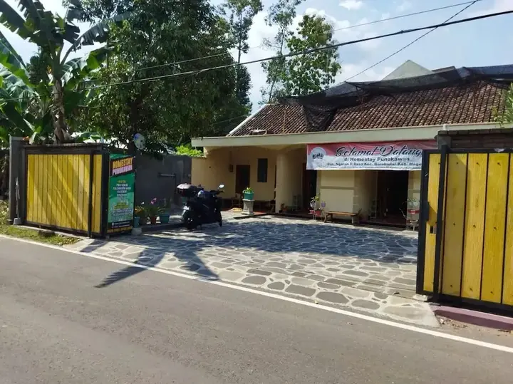 Боробудур: Homestay Punokawan Borobudur