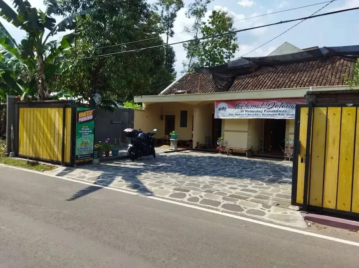Боробудур: Homestay Punokawan Borobudur