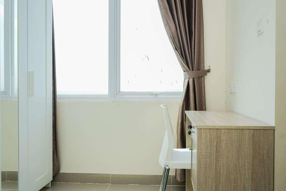 Nice Studio Apartment At B Residence — фото 2