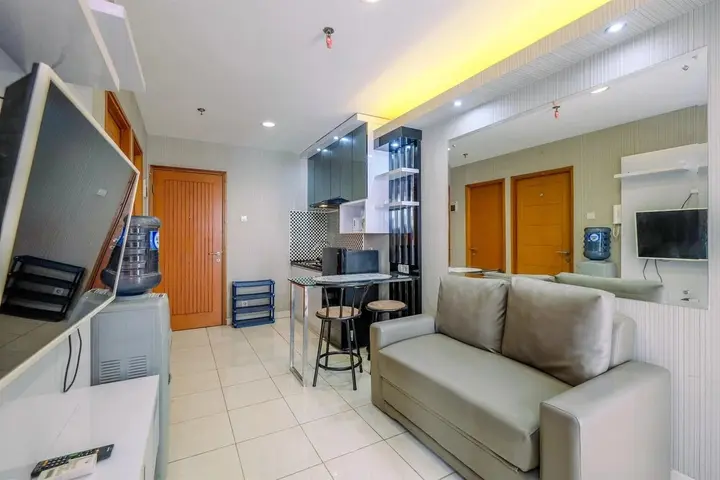 Депок: Nice And Simple 2Br At Cinere Bellevue Suites Apartment