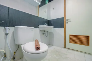 Депок: Nice And Simple 2Br At Cinere Bellevue Suites Apartment