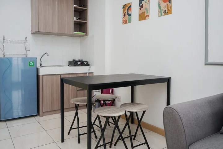 Legok: Comfortable And Nice 2Br Apartment At M-Town Residence