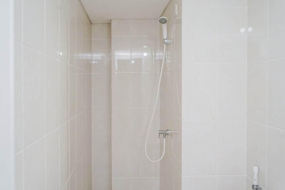 Legok: Comfortable And Nice 2Br Apartment At M-Town Residence