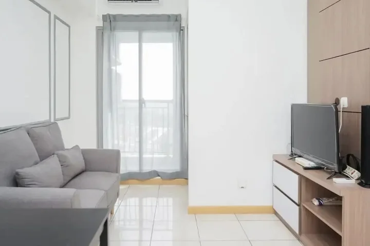 Legok: Comfortable And Nice 2Br Apartment At M-Town Residence