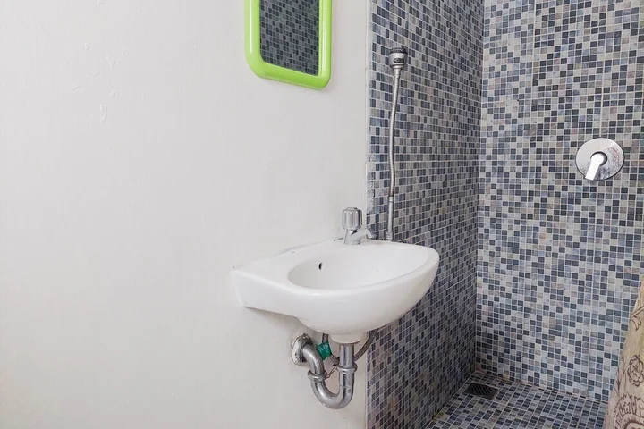 Тангеранг: Mini Simply Studio With No Kitchen At Aeropolis Apartment