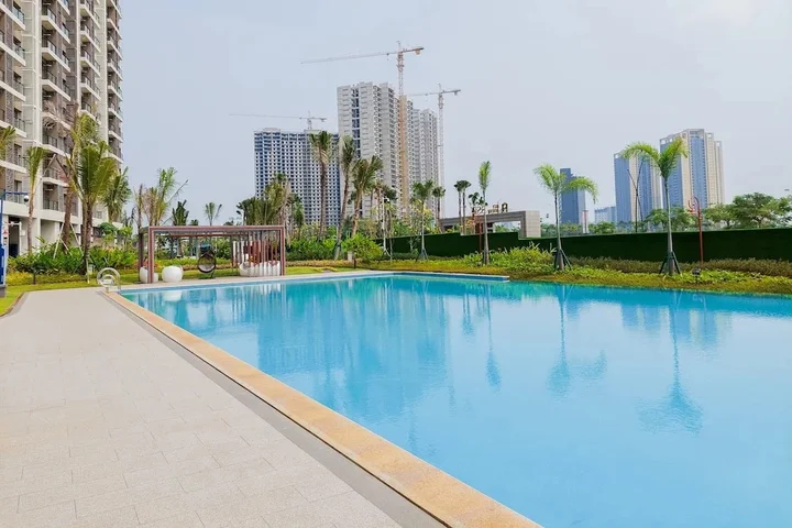 Legok: Fully Furnished With Cozy Design Studio Sky House Bsd Apartment