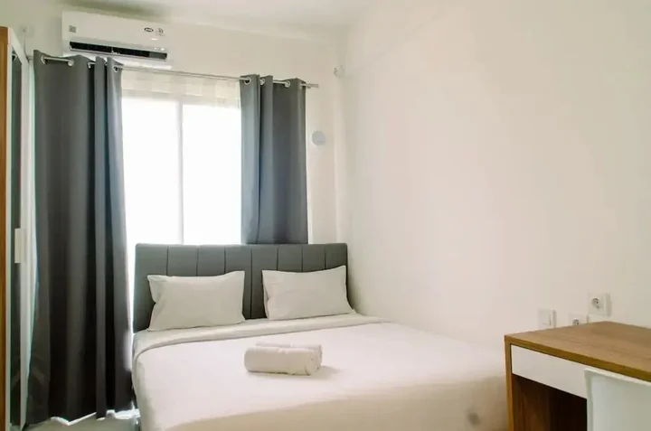 Legok: Fully Furnished With Cozy Design Studio Sky House Bsd Apartment