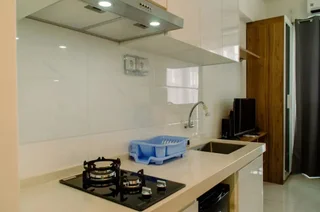 Legok: Fully Furnished With Cozy Design Studio Sky House Bsd Apartment