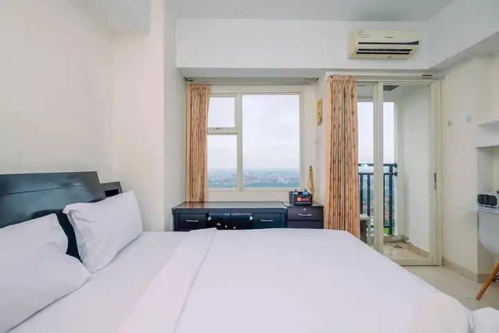 Депок: Cozy Living Studio Apartment At Margonda Residence 3
