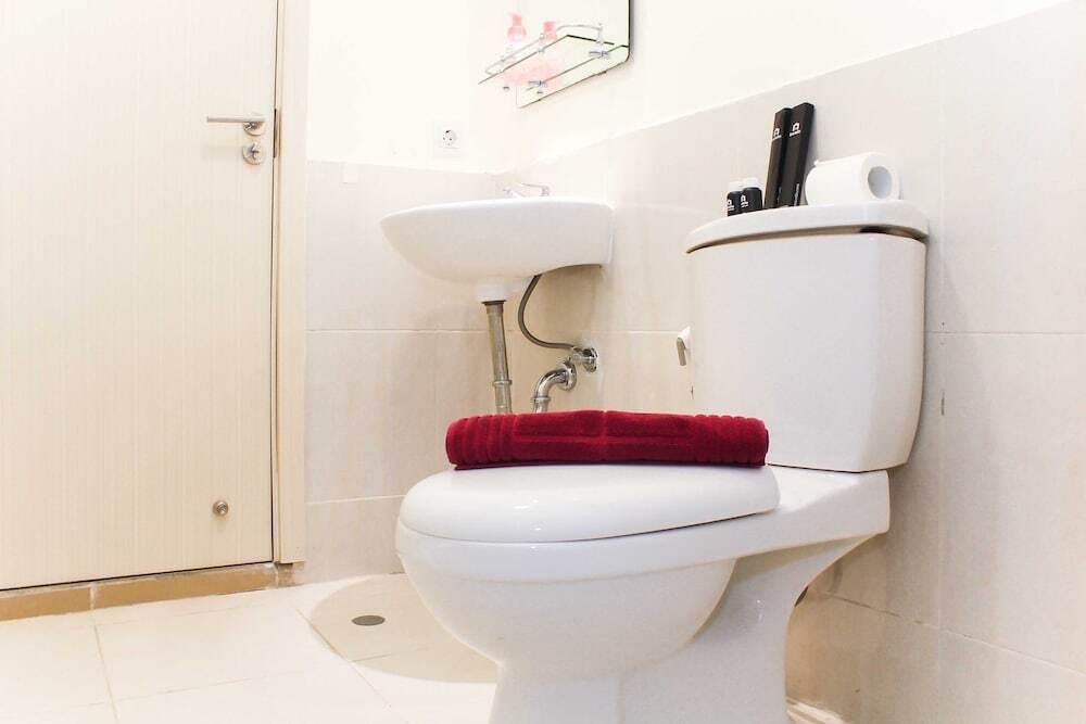 Сибату: Spacious 3Br At Meikarta Apartment