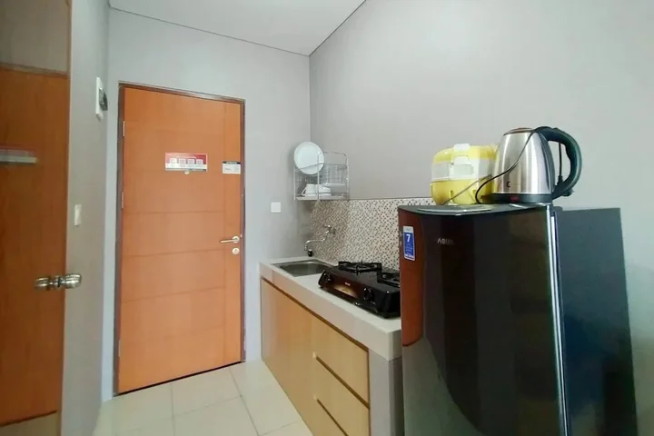 Депок: Nice And Cozy Living Studio Room At Dave Apartment