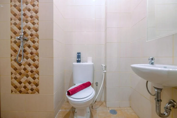 Депок: Affordable Price Studio At Dave Apartment