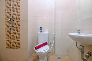 Депок: Affordable Price Studio At Dave Apartment